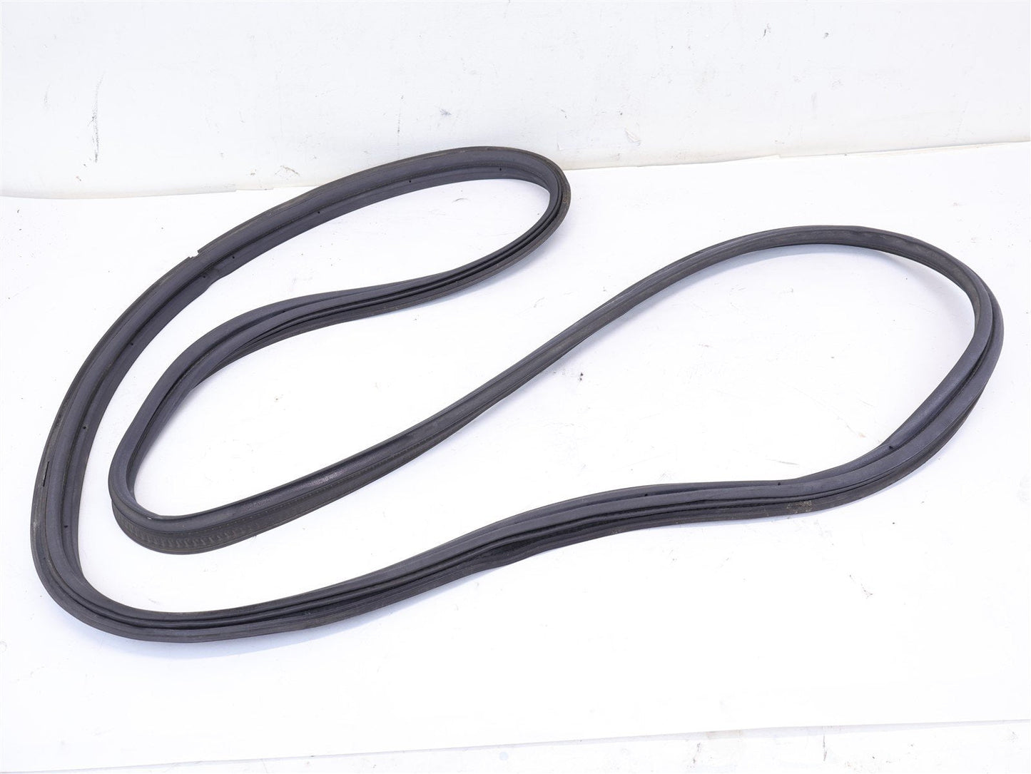15-19 Subaru WRX Trunk Lid Weather Strip Rubber Seal 2015-2019