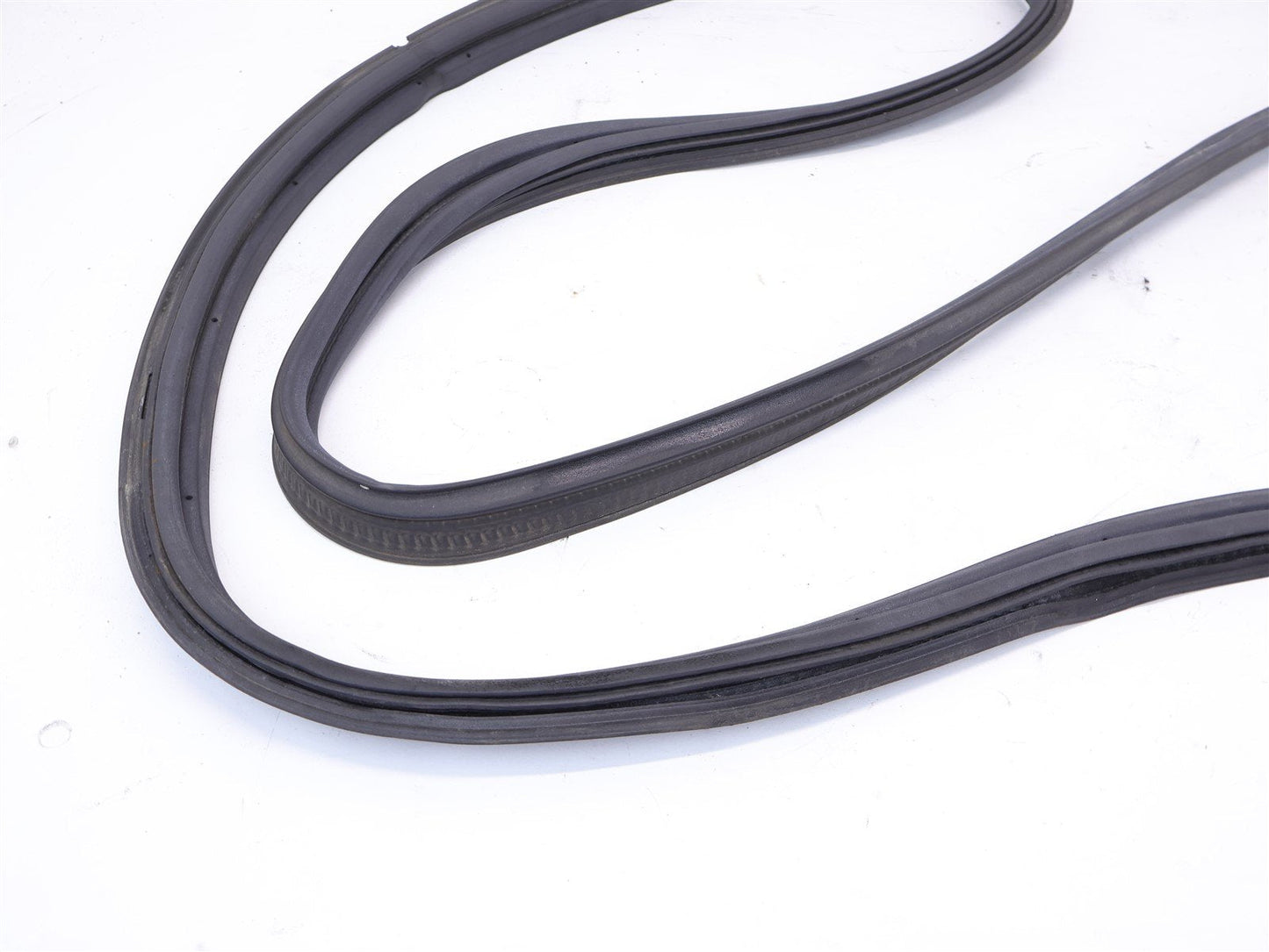 15-19 Subaru WRX Trunk Lid Weather Strip Rubber Seal 2015-2019