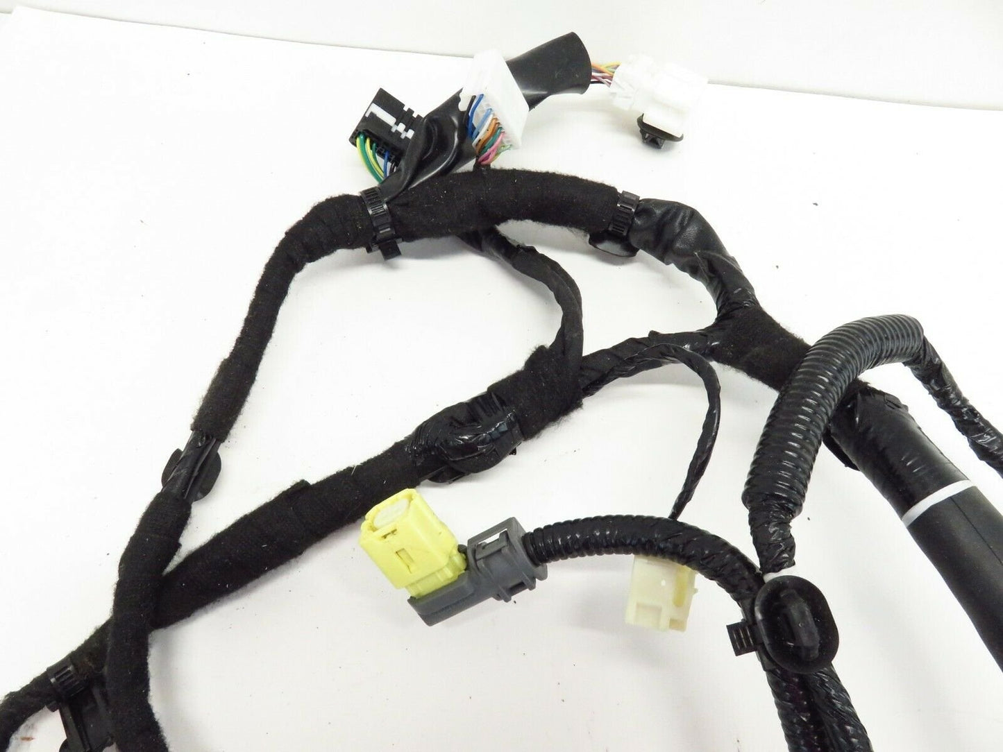 2019-2020 Subaru Crosstrek Driver Front Door Wiring Harness LH Left 81820FL231