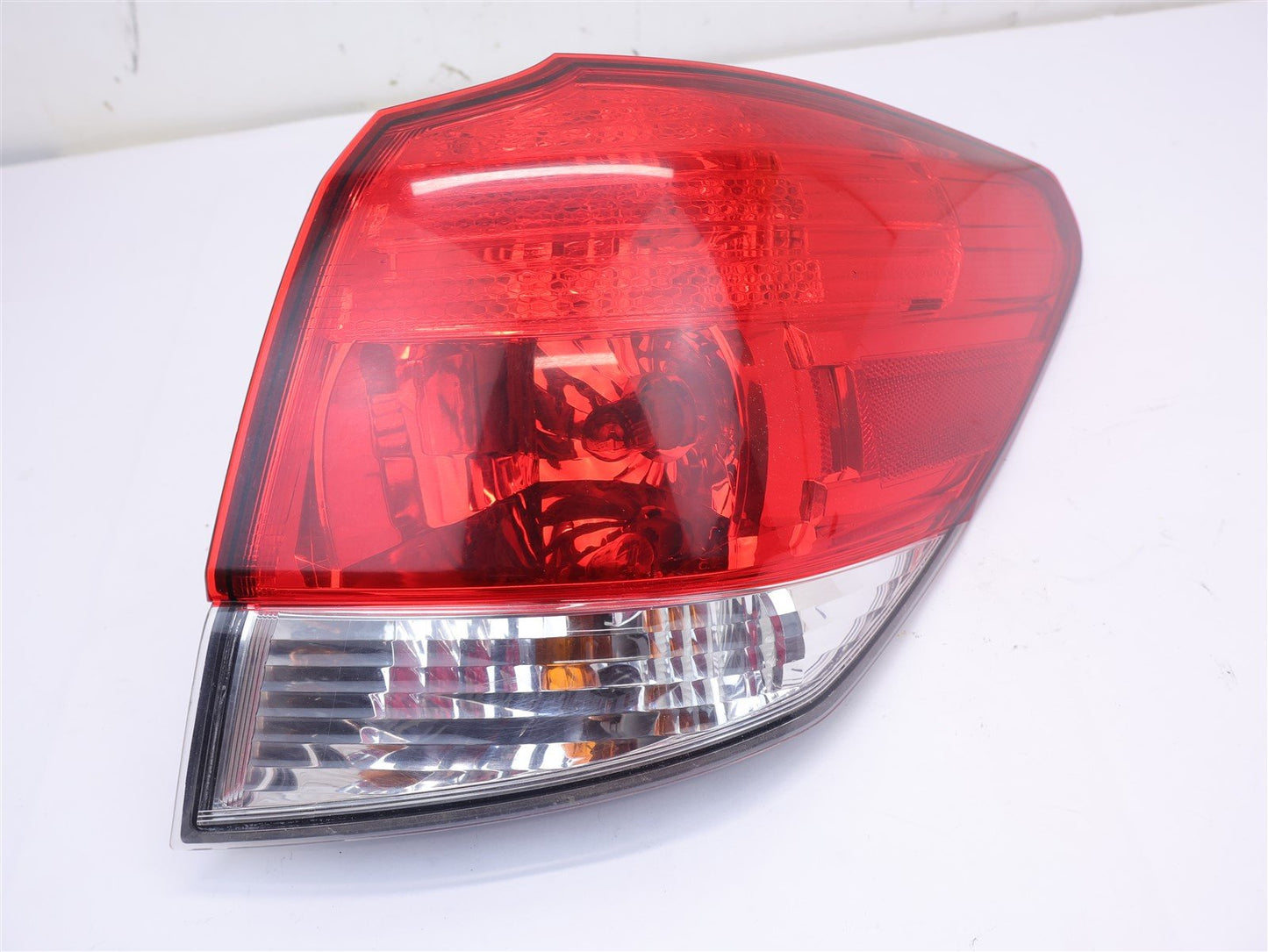 2010-2014 Subaru Outback Passenger Tail Light Quarter Mounted RH Side Rear Wagon