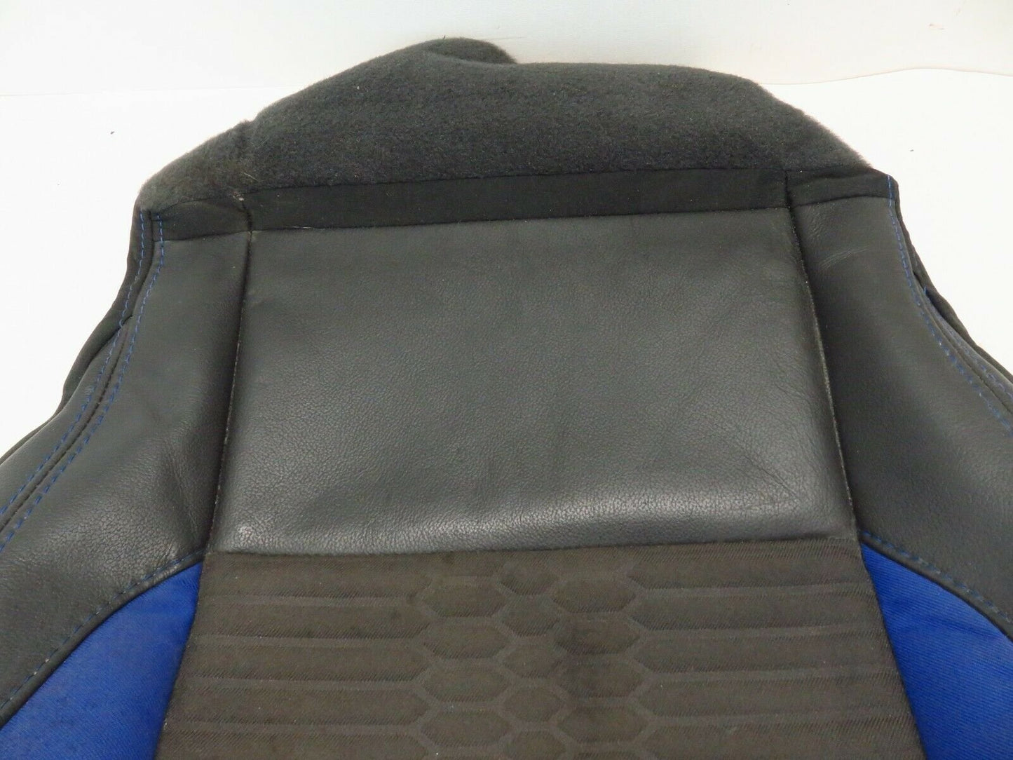 2015-2018 Ford Focus ST Passenger Front Seat Bottom Skin Cover RH Lower 15-18