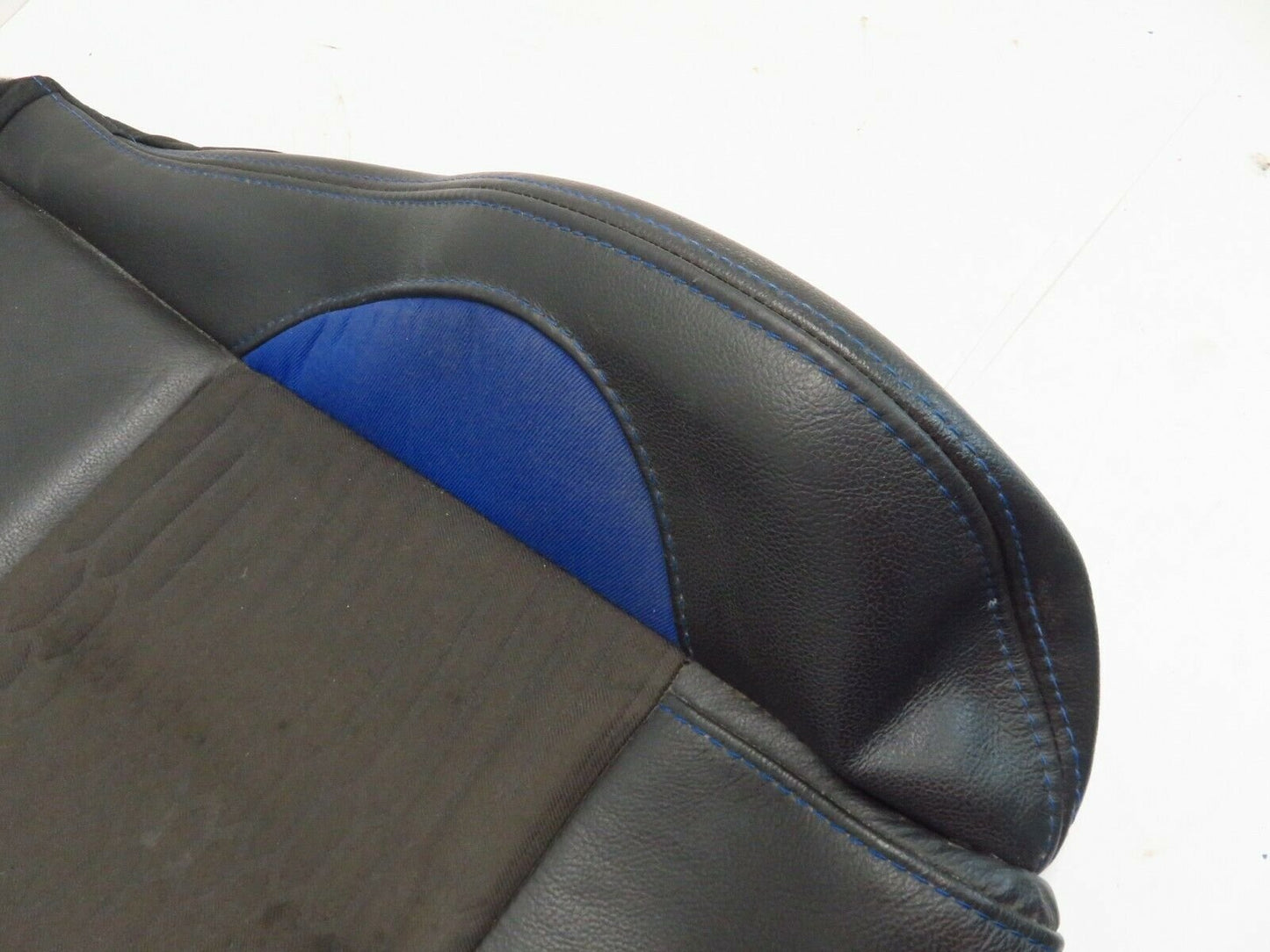 2015-2018 Ford Focus ST Passenger Front Seat Bottom Skin Cover RH Lower 15-18