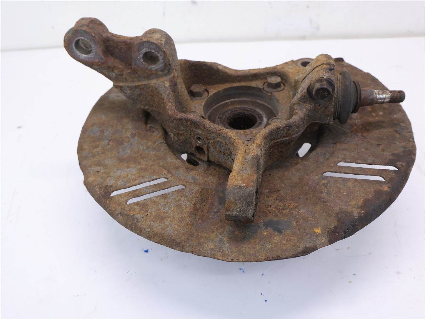 2005-2014 Subaru Legacy Passenger Front Spindle Knuckle Hub Assembly RH OEM