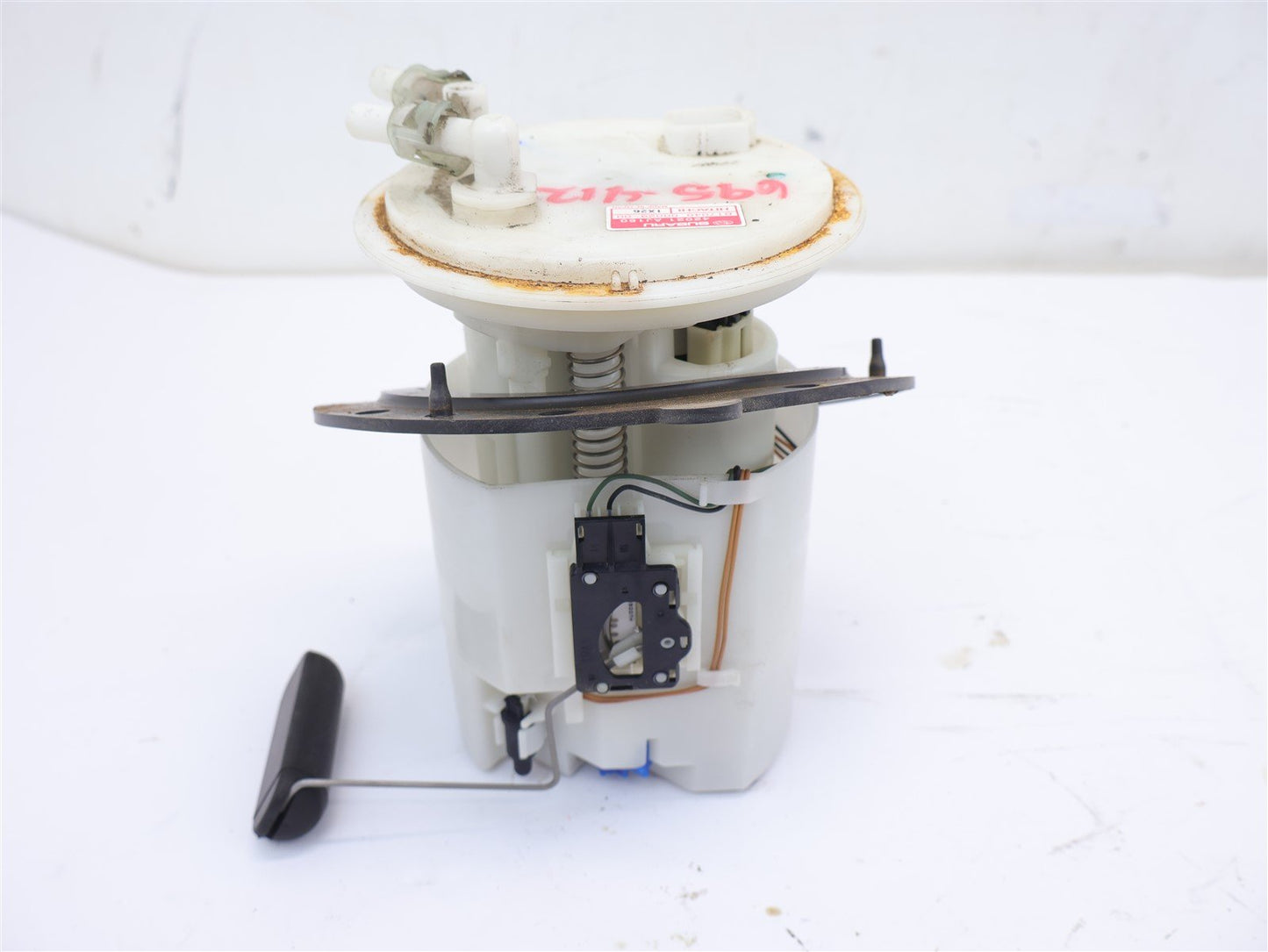 2012 Subaru Legacy & Outback Fuel Pump 42021AJ150 Assembly 2.5L OEM 12 134K