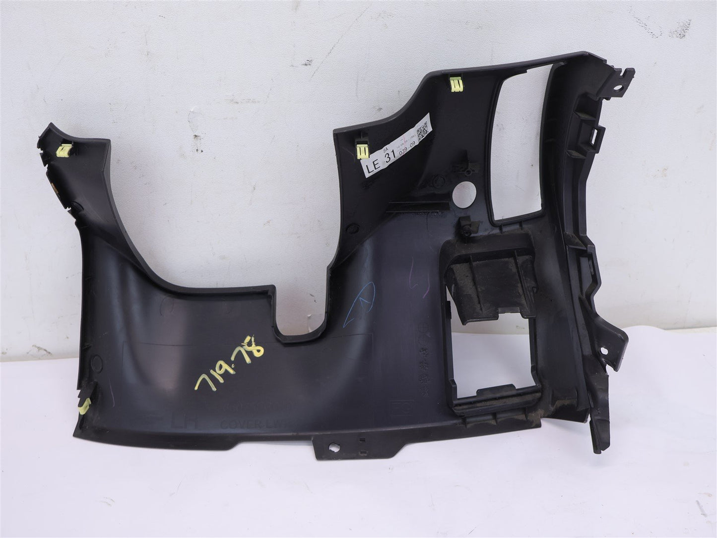 2009-2013 Subaru Forester Lower Dash Panel Steering Column Driver LH Trim Black