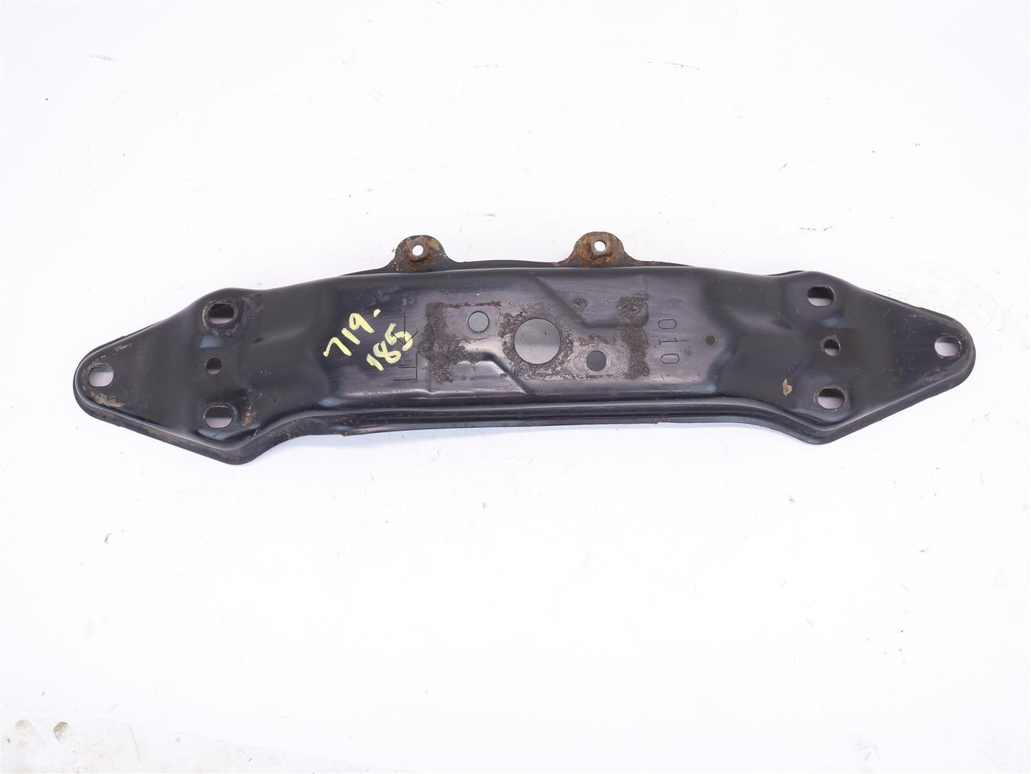09-13 Subaru Forester Transmission Crossmember AT Automatic Trans Bracket Mount