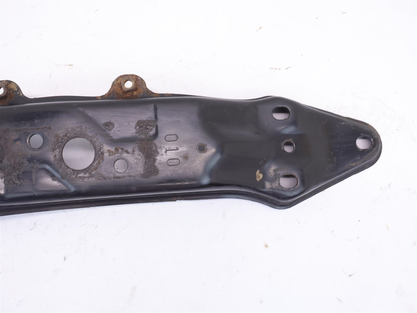 09-13 Subaru Forester Transmission Crossmember AT Automatic Trans Bracket Mount