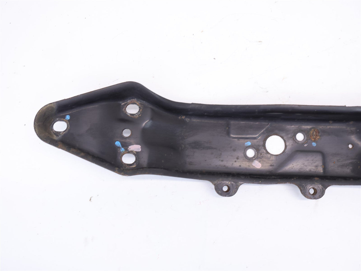 09-13 Subaru Forester Transmission Crossmember AT Automatic Trans Bracket Mount