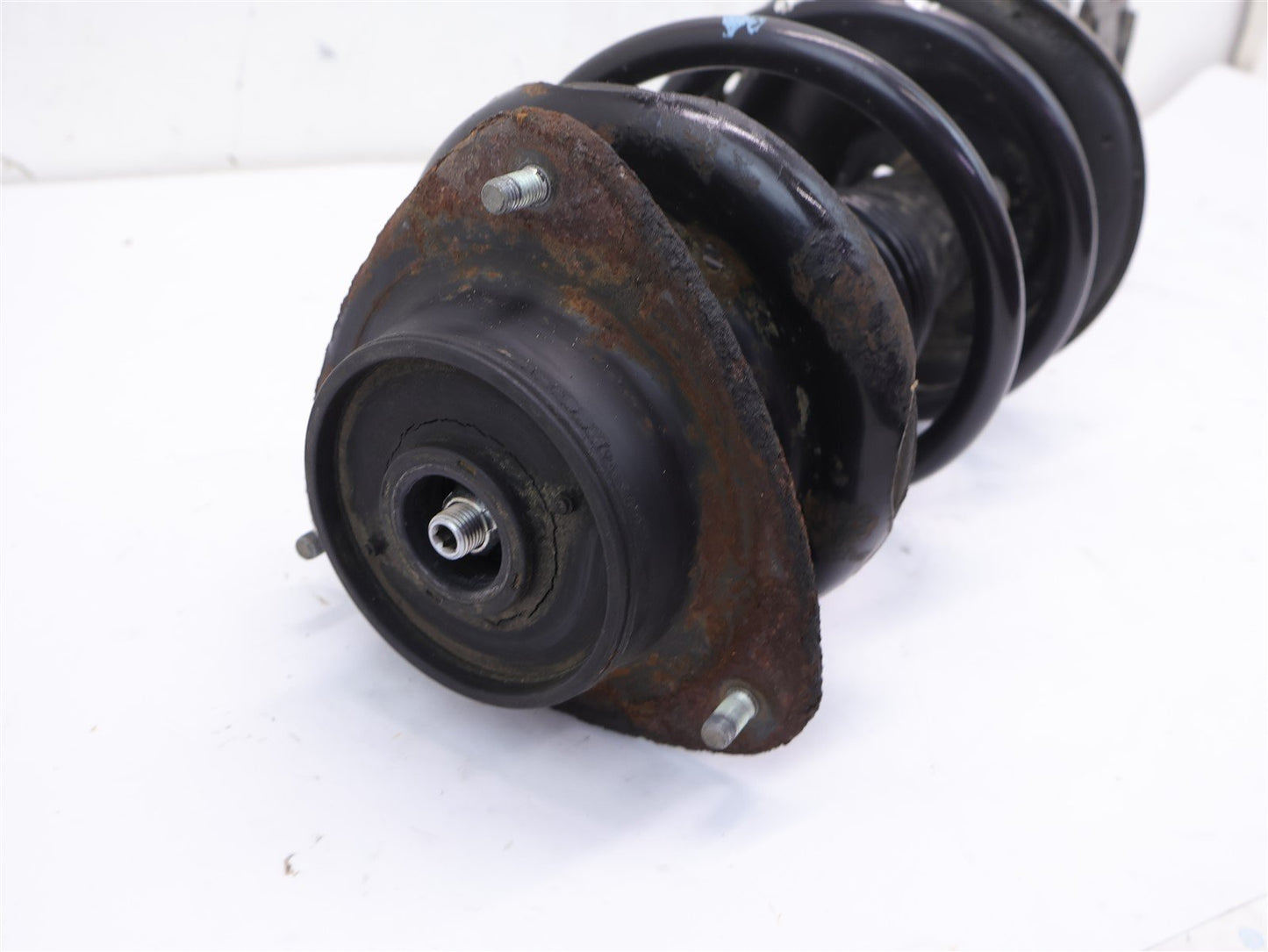 2009-2013 Subaru Forester Passenger Front Strut Shock Assembly 85K RH 09-13