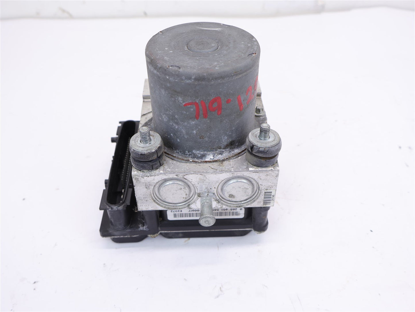 2011-2013 Subaru Forester ABS Anti-Lock Brake Pump AT Module 27536SC070 11-13