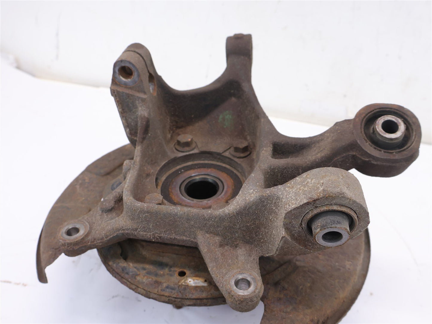 2010-2013 Subaru Forester Driver Rear Spindle Knuckle Wheel LH Left OEM 10-13