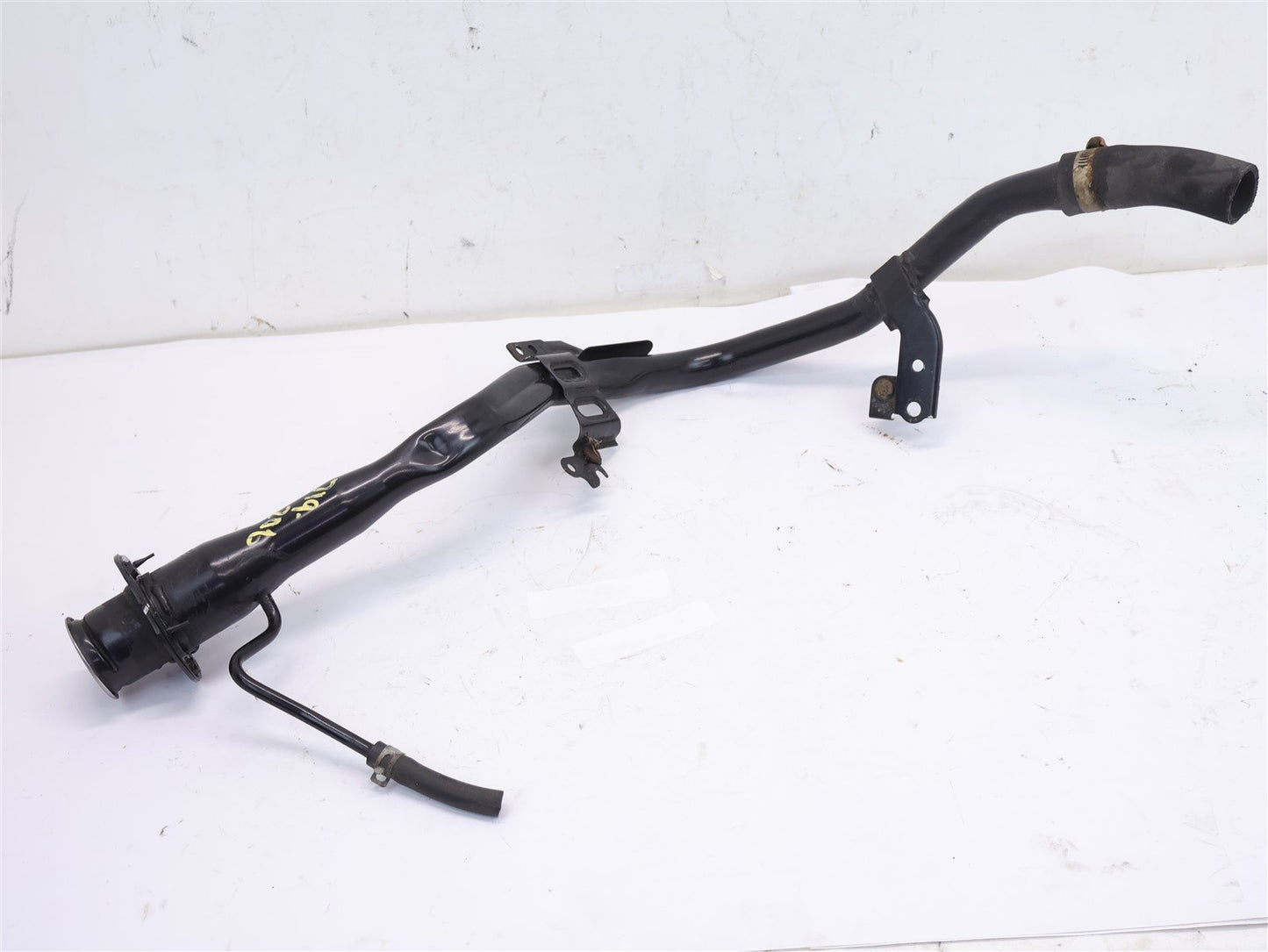 2011-2013 Subaru Forester Gas Fuel Tank Filler Neck Tube 11-13