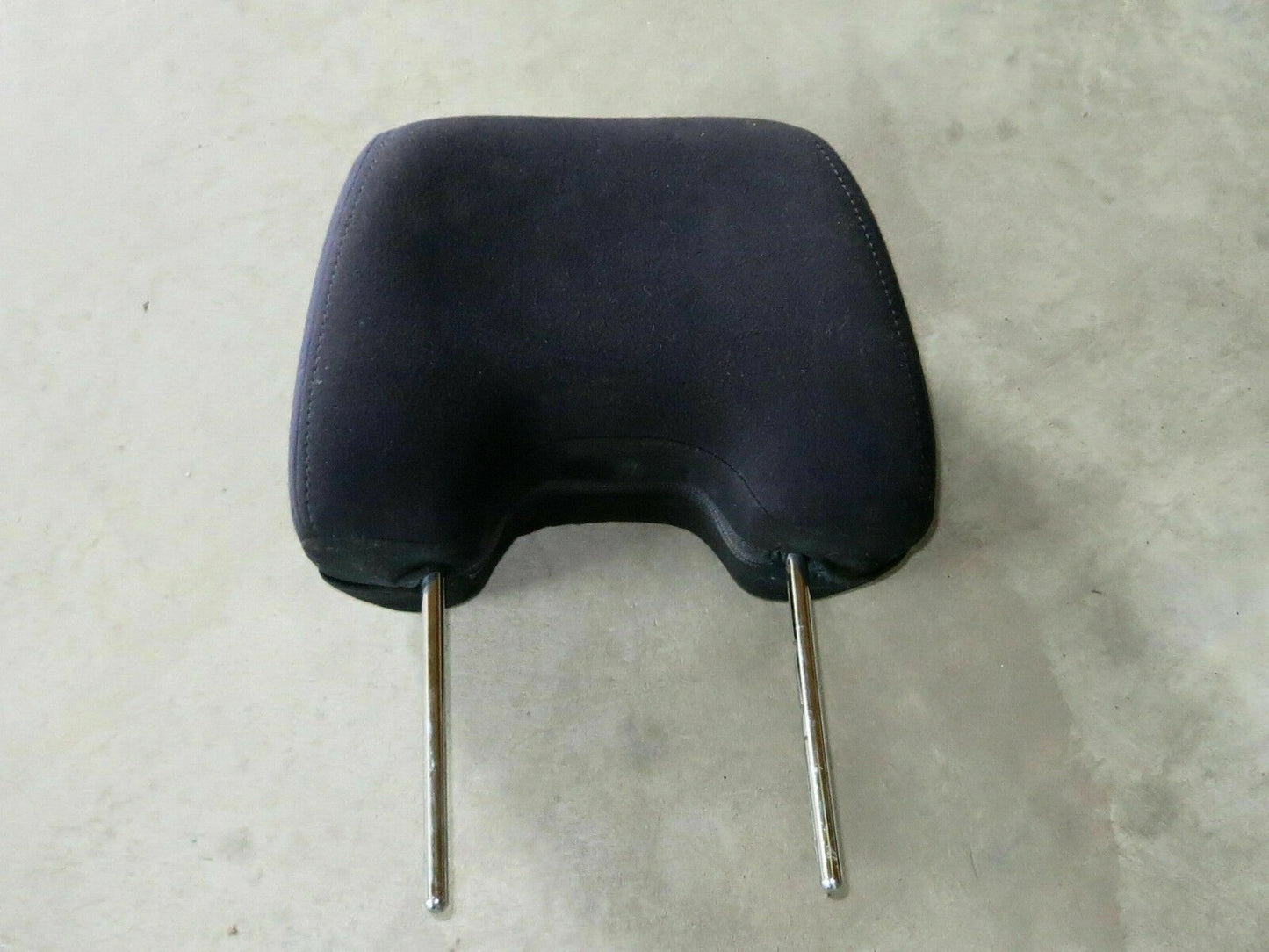 2002-2003 Subaru Impreza WRX Front Seat Headrest Driver or Passenger 02-03 OEM