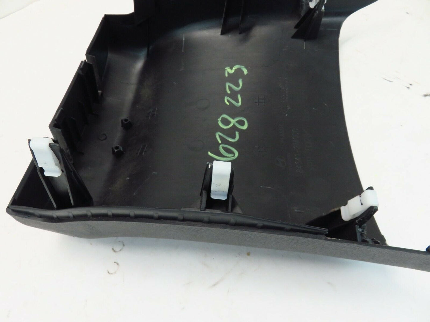2009-2012 Hyundai Genesis Coupe Center Console Rear Trim Panel 84641-2M000 09-12