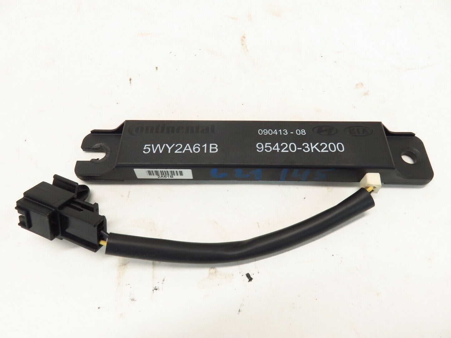2013 Hyundai Veloster Turbo Smart Key Antenna Module 95420-3K200 OEM 13