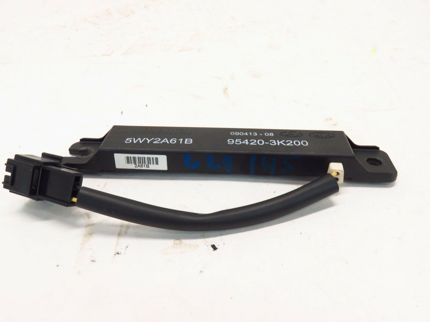 2013 Hyundai Veloster Turbo Smart Key Antenna Module 95420-3K200 OEM 13