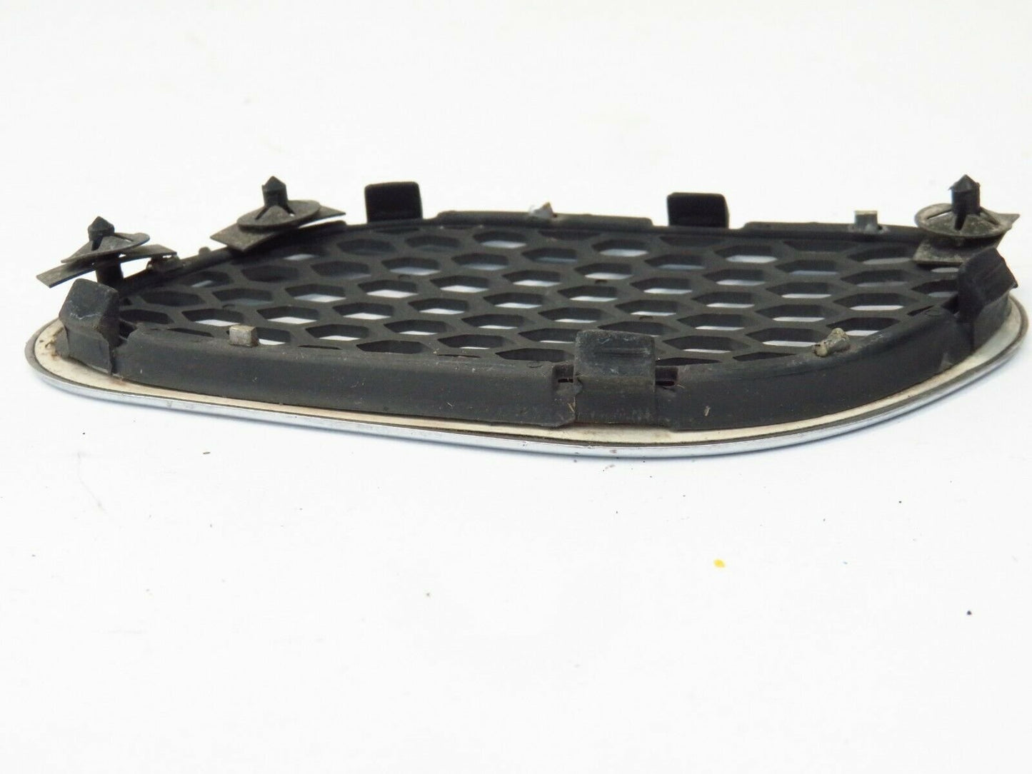 2003-2012 Maserati Quattroporte Fender Vent Grille Driver LH Front OEM 03-12