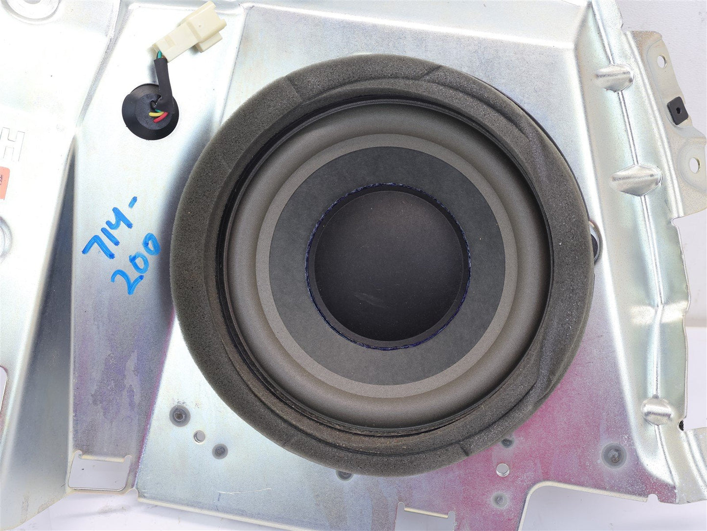 2010 2011 2012 2013 2014 Subaru Outback Speaker Subwoofer 86301AJ80A OEM