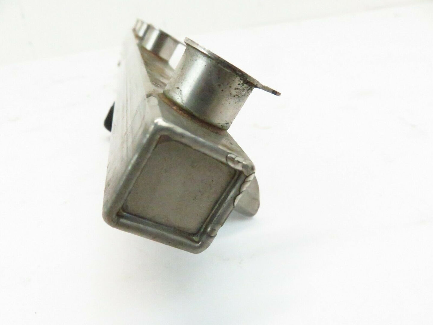 2004-2008 Maserati Quattroporte RH Fuel Injector Rail 4.2L M139 Right OEM 04-08