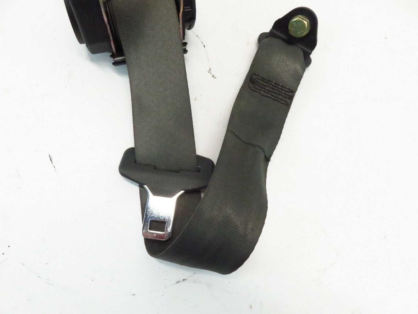 2003-2007 Maserati Quattroporte Center Rear Seat Belt Retractor Black M139 03-07