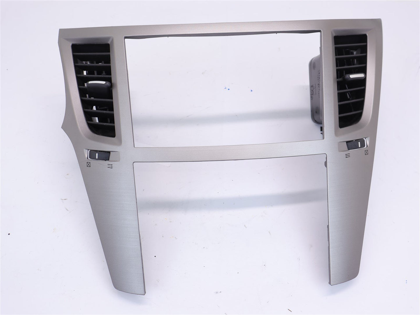13-14 Subaru Legacy Outback Radio Center Bezel Vent Trim Dash 2013-2014