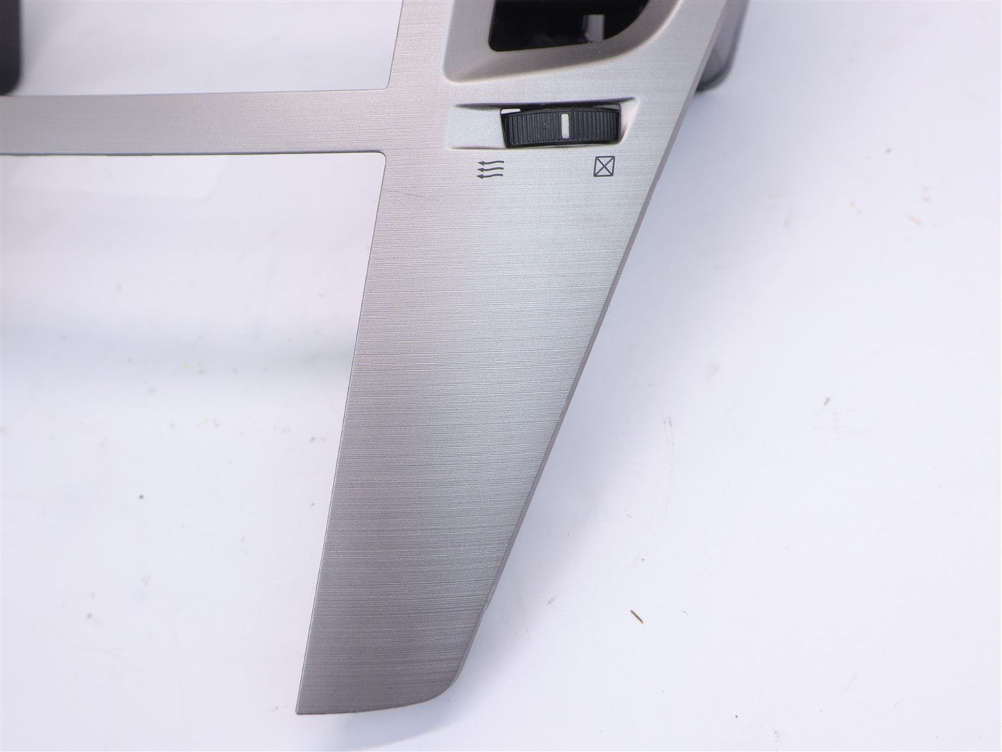 13-14 Subaru Legacy Outback Radio Center Bezel Vent Trim Dash 2013-2014