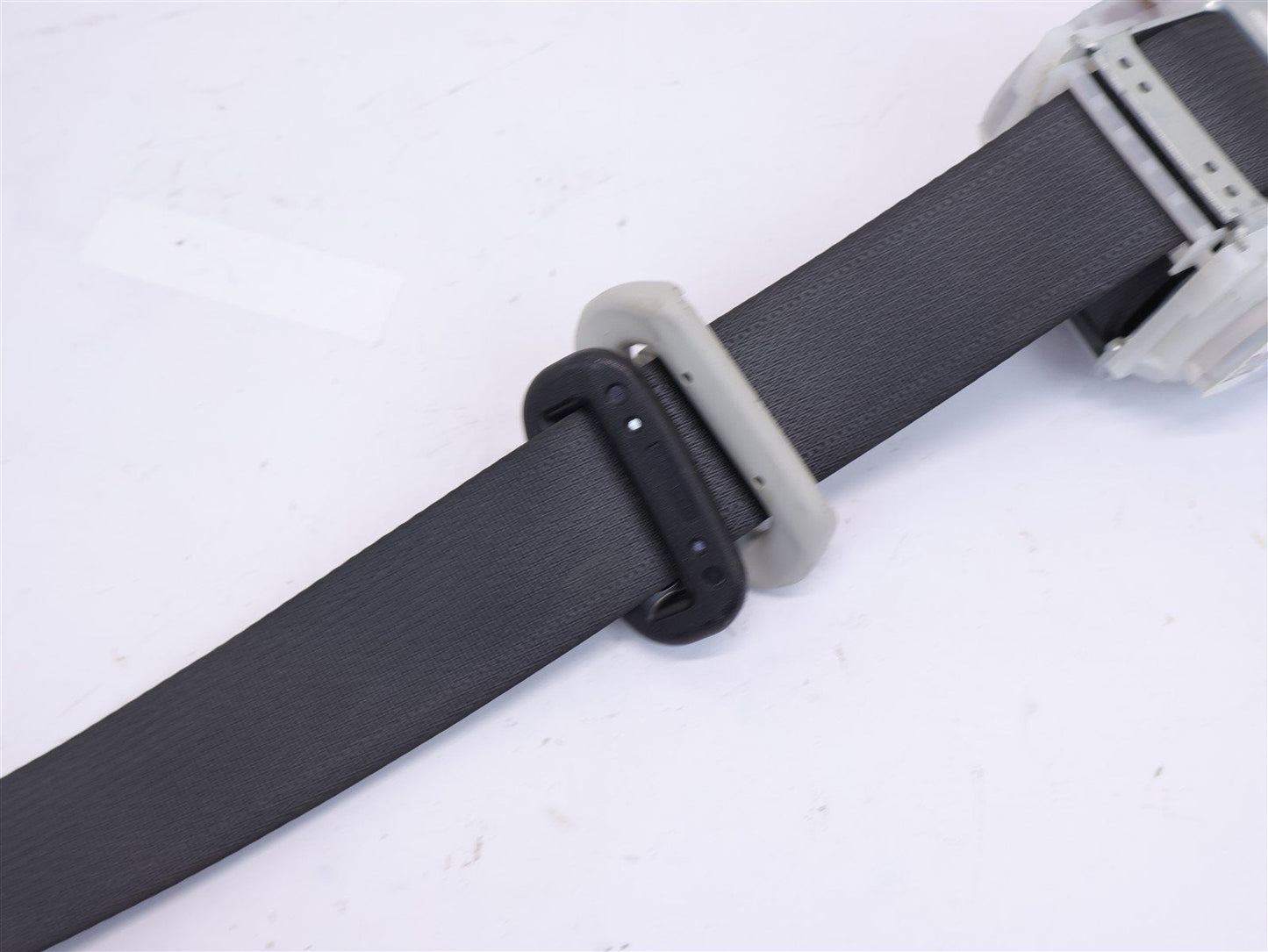 2013-2014 Subaru Outback Driver REAR Seat Belt Assembly LH Left Black OEM 13-14