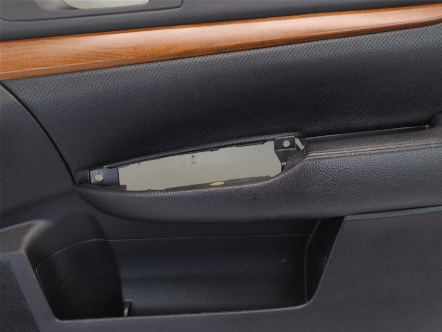 2013-2014 Subaru Legacy Outback Passenger Front Door Card Panel Trim RH 13-14