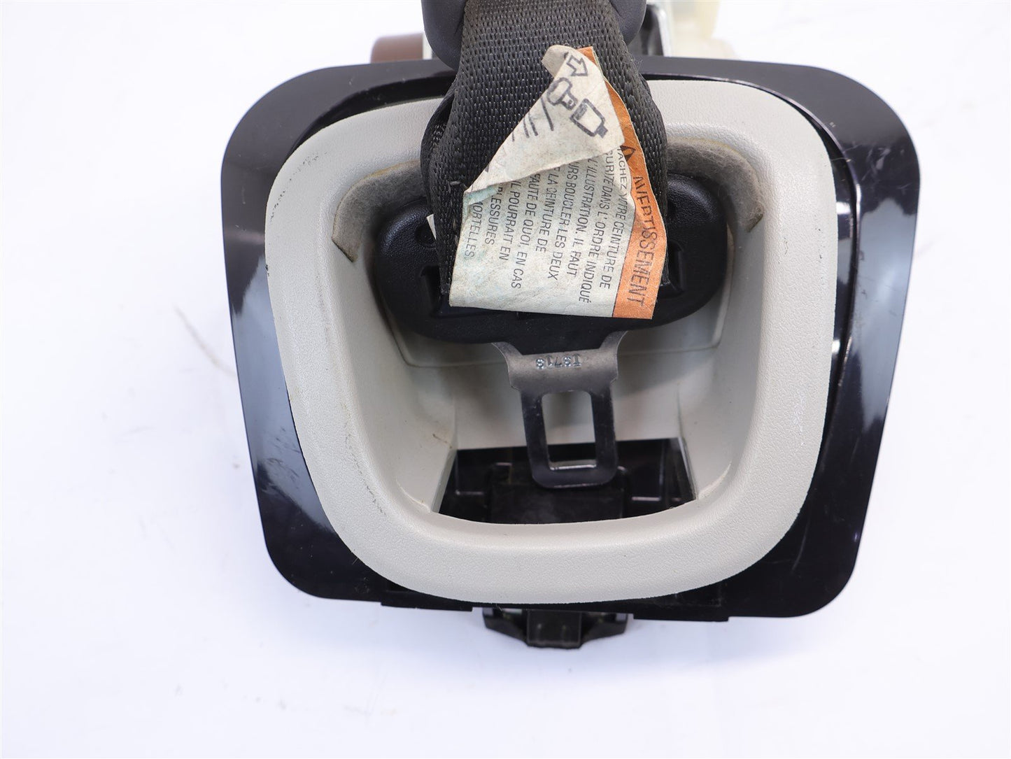 2013-2014 Subaru Outback Center Rear Seat Belt Assembly Middle Black 13-14