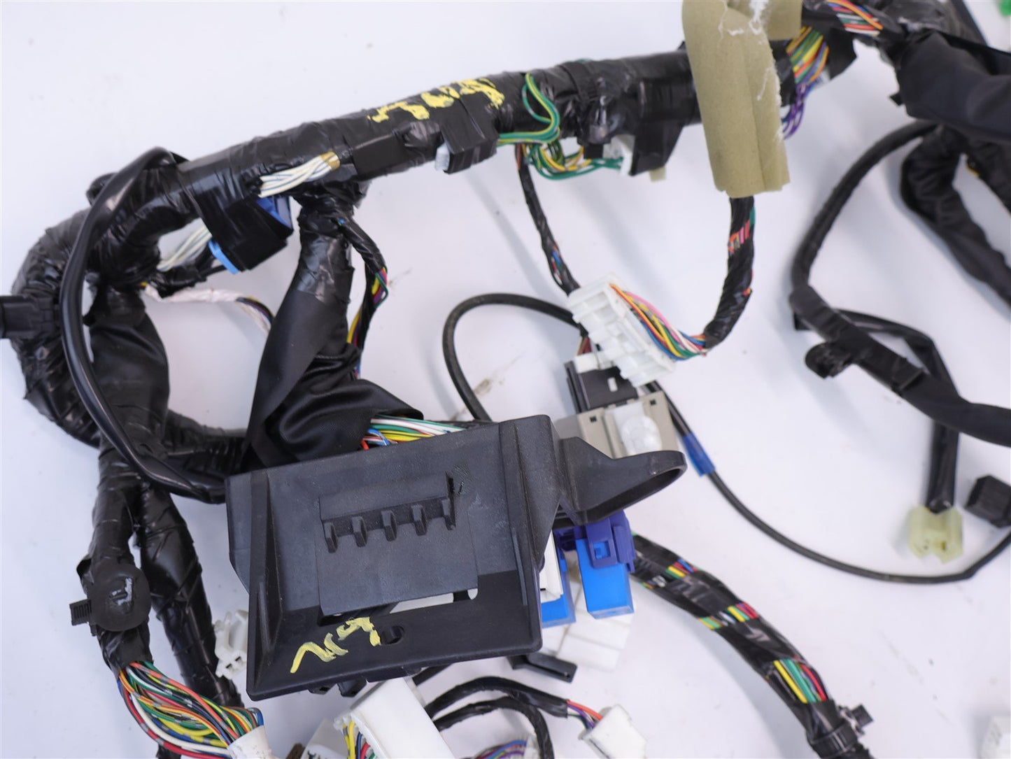 2013 Subaru Outback Dash Instrument Panel Wiring Harness Cluster 81303AJ12A OEM