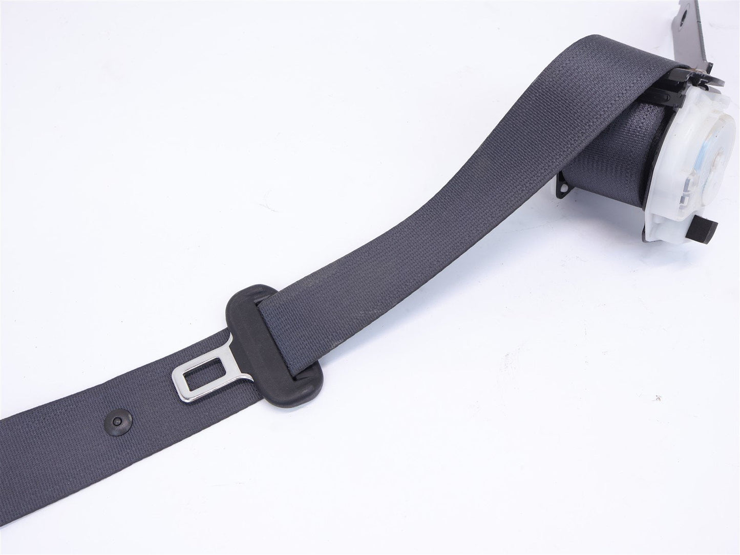 2013-2017 Subaru Crosstrek Driver Rear Seat Belt Seatbelt LH Left OEM 13-17