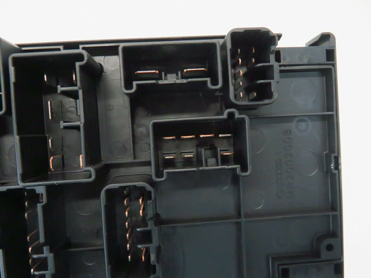 2015-2017 Subaru Crosstrek Engine Fuse Block Box Panel Bay 82241FJ080 15 16 17