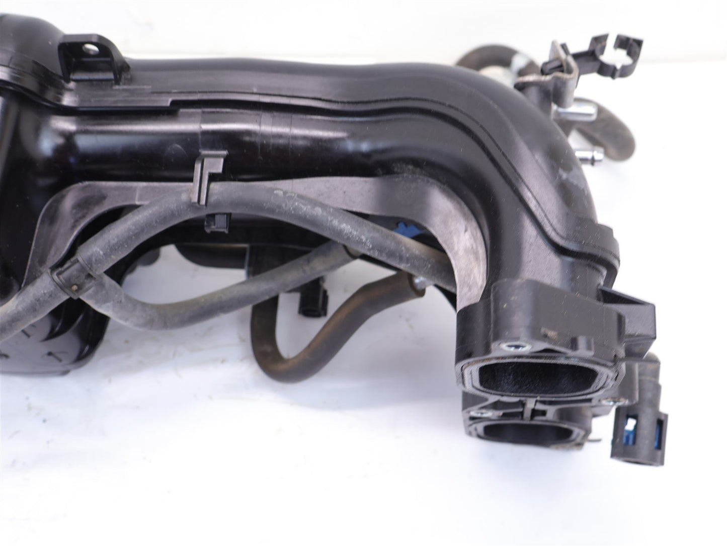 2013-2017 Subaru Crosstrek Intake Manifold Plenum Upper OEM 13-17