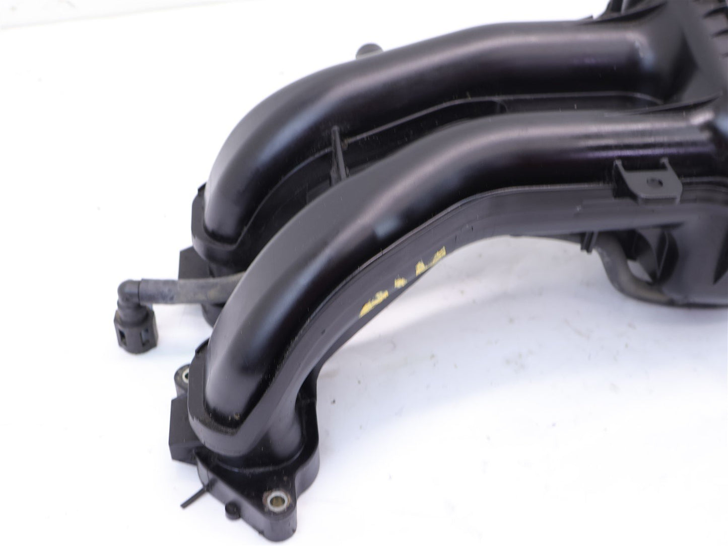 2013-2017 Subaru Crosstrek Intake Manifold Plenum Upper OEM 13-17