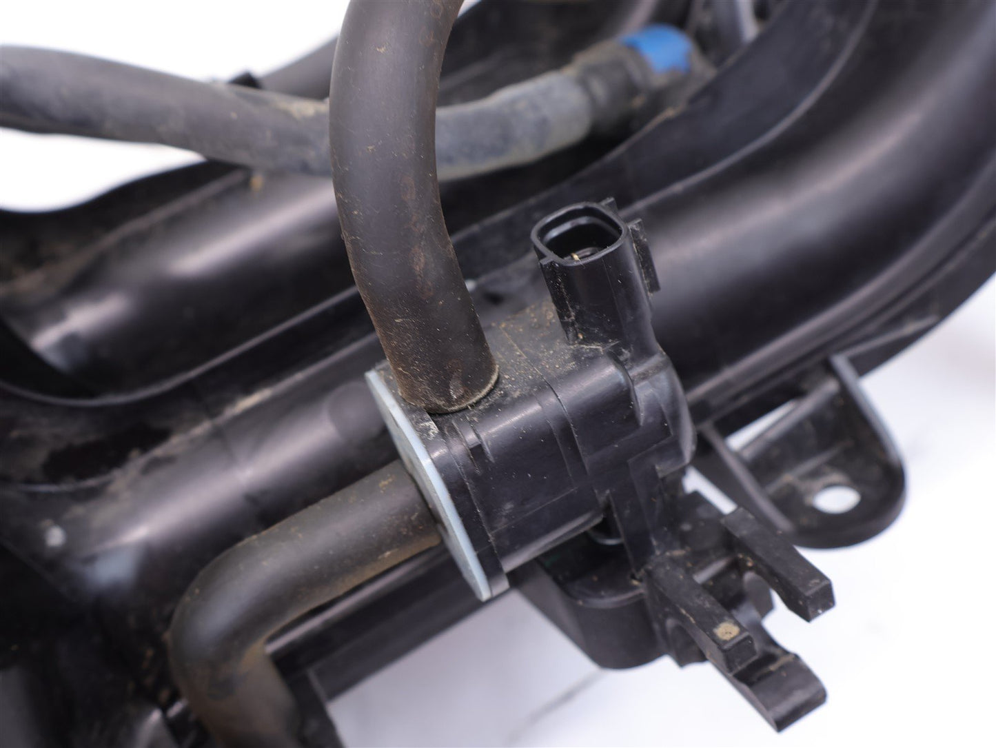 2013-2017 Subaru Crosstrek Intake Manifold Plenum Upper OEM 13-17