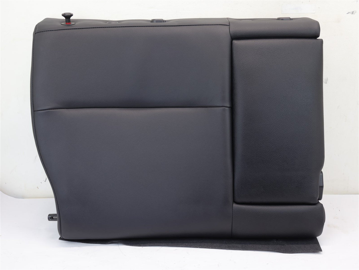 2016-2017 Subaru Crosstrek Rear Seat Upper Cushion RH Passenger Leather OEM