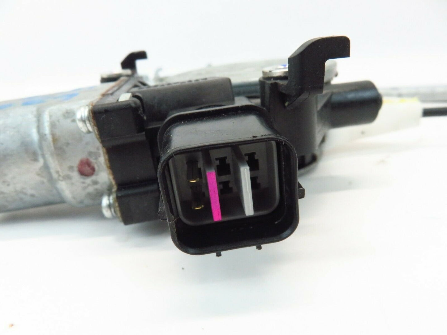 2011 Subaru Outback Passenger REAR Window Motor & Regulator RH OEM 2010-2014