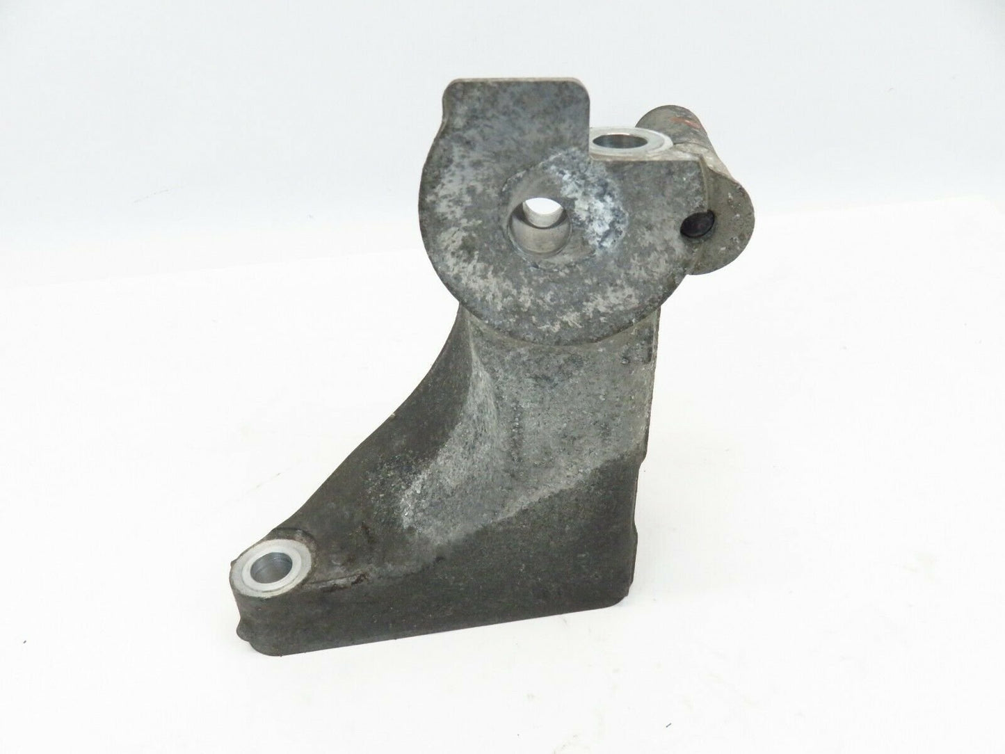 2011 Subaru Outback Passenger Transmission Bracket CVT RH Right 639224 2010-2014