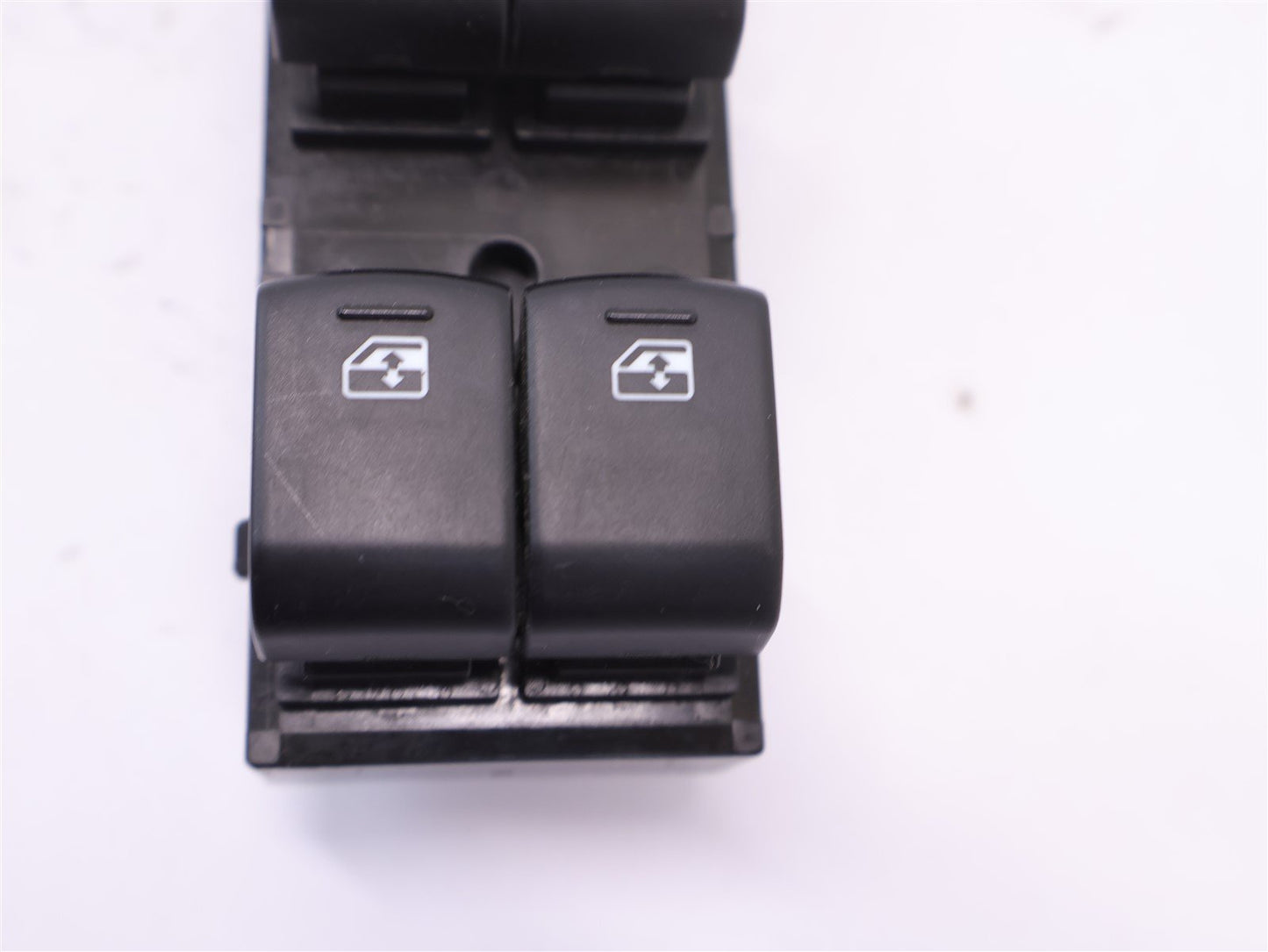 2014-2016 Subaru Forester Driver Master Window Switch Power Front LH 83071SG010