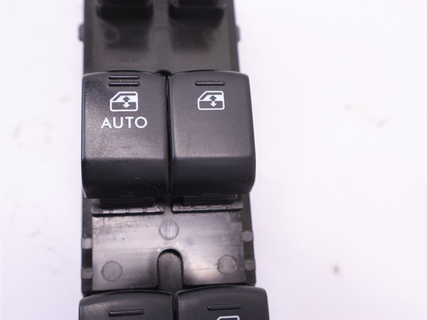 2014-2016 Subaru Forester Driver Master Window Switch Power Front LH 83071SG010