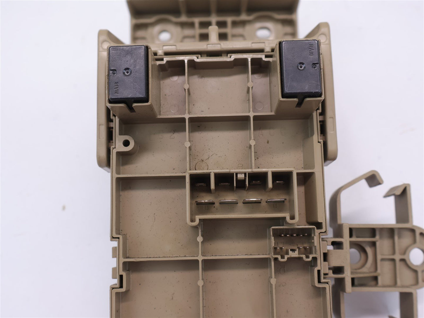 2008-2014 Subaru Impreza WRX & STI Dash Fuse Box Block 2.5L OEM 82201FG010 08-14