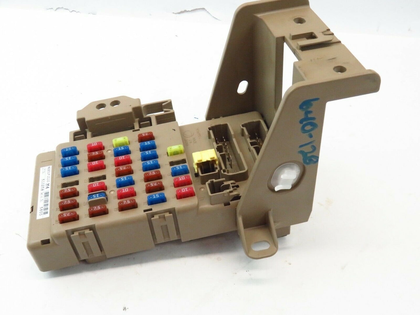 2014-2016 Subaru Forester Dash Fuse Block Box Panel 82201FJ110 Interior 14 15 16