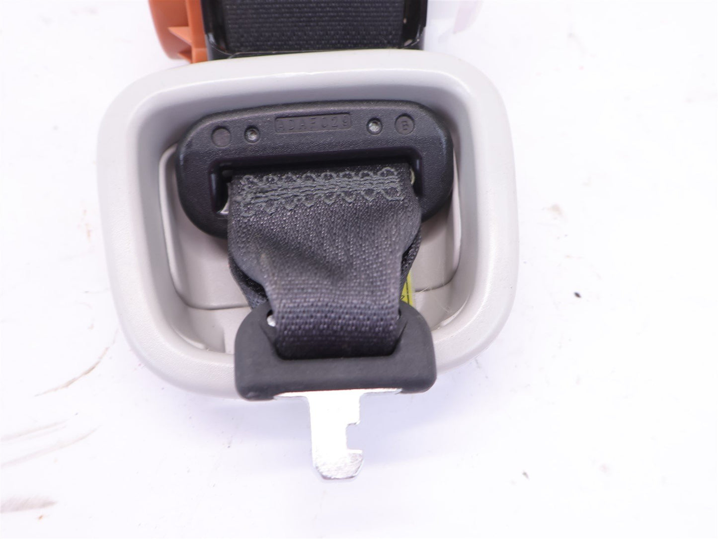 2014-2018 Subaru Forester Center Rear Seat Belt Seatbelt Black 14-18 OEM