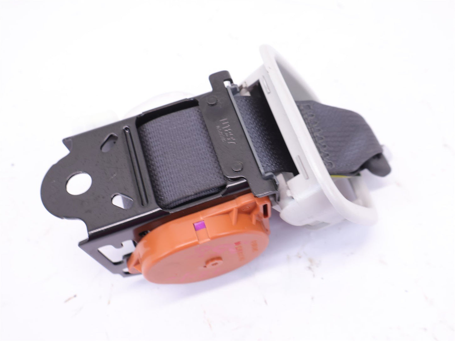 2014-2018 Subaru Forester Center Rear Seat Belt Seatbelt Black 14-18 OEM
