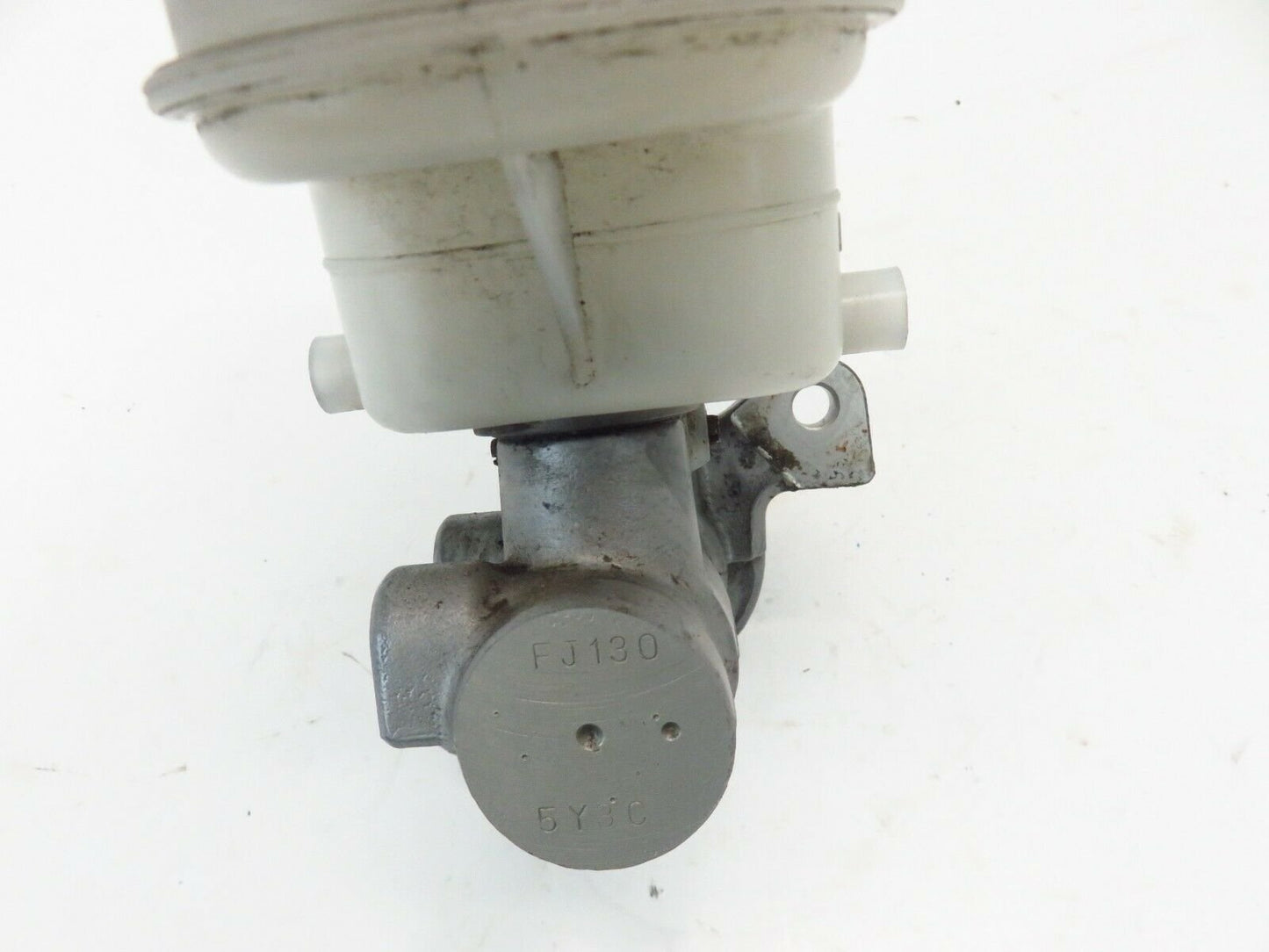 2016-2017 Subaru Forester Brake Master Cylinder Reservoir OEM 16-17