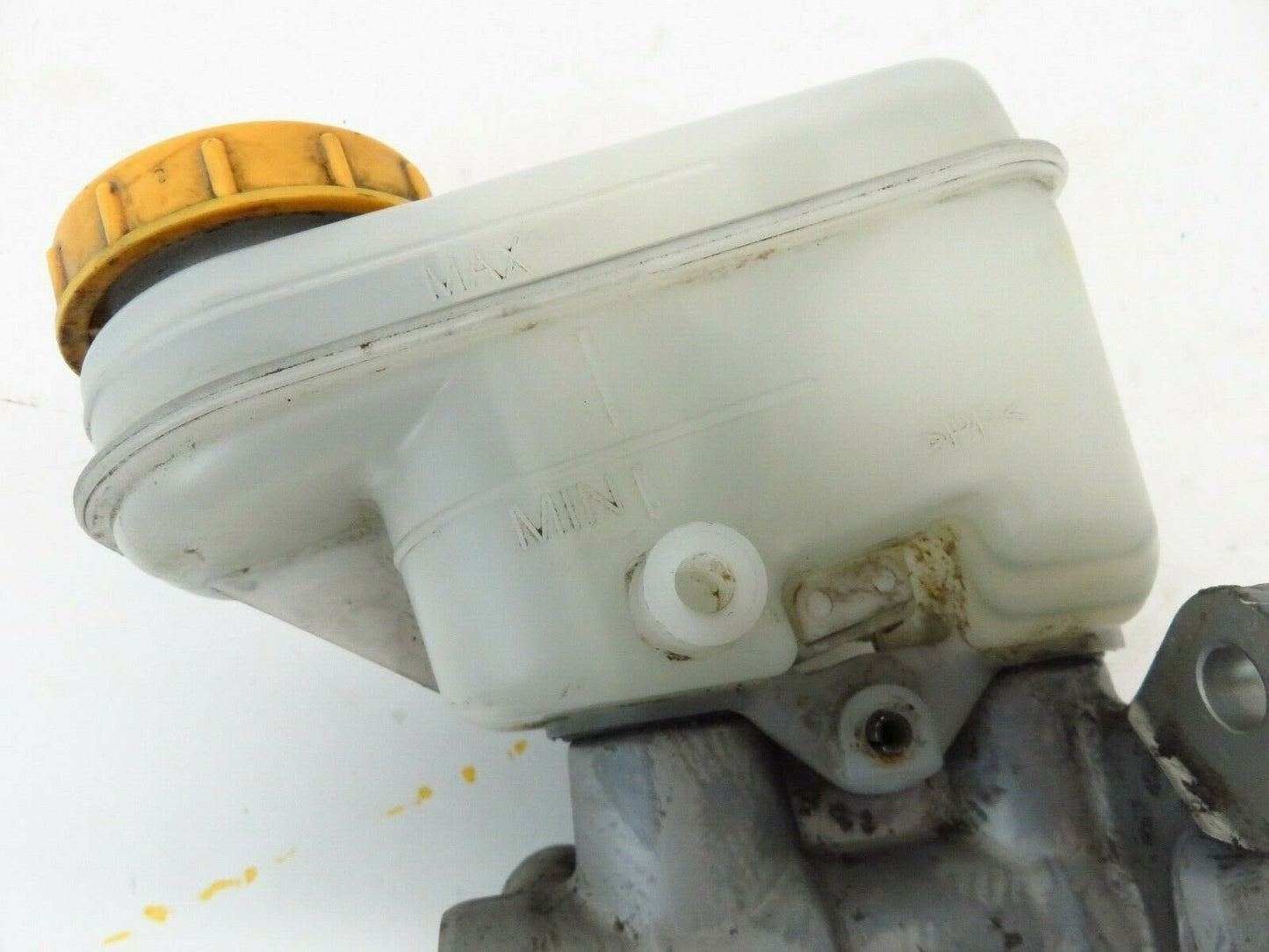 2016-2017 Subaru Forester Brake Master Cylinder Reservoir OEM 16-17