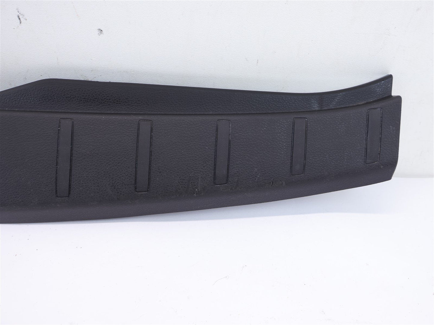 2014-2018 Subaru Forester Trunk Sill Trim Cover Rear Panel 94026SG000 14-18 OEM
