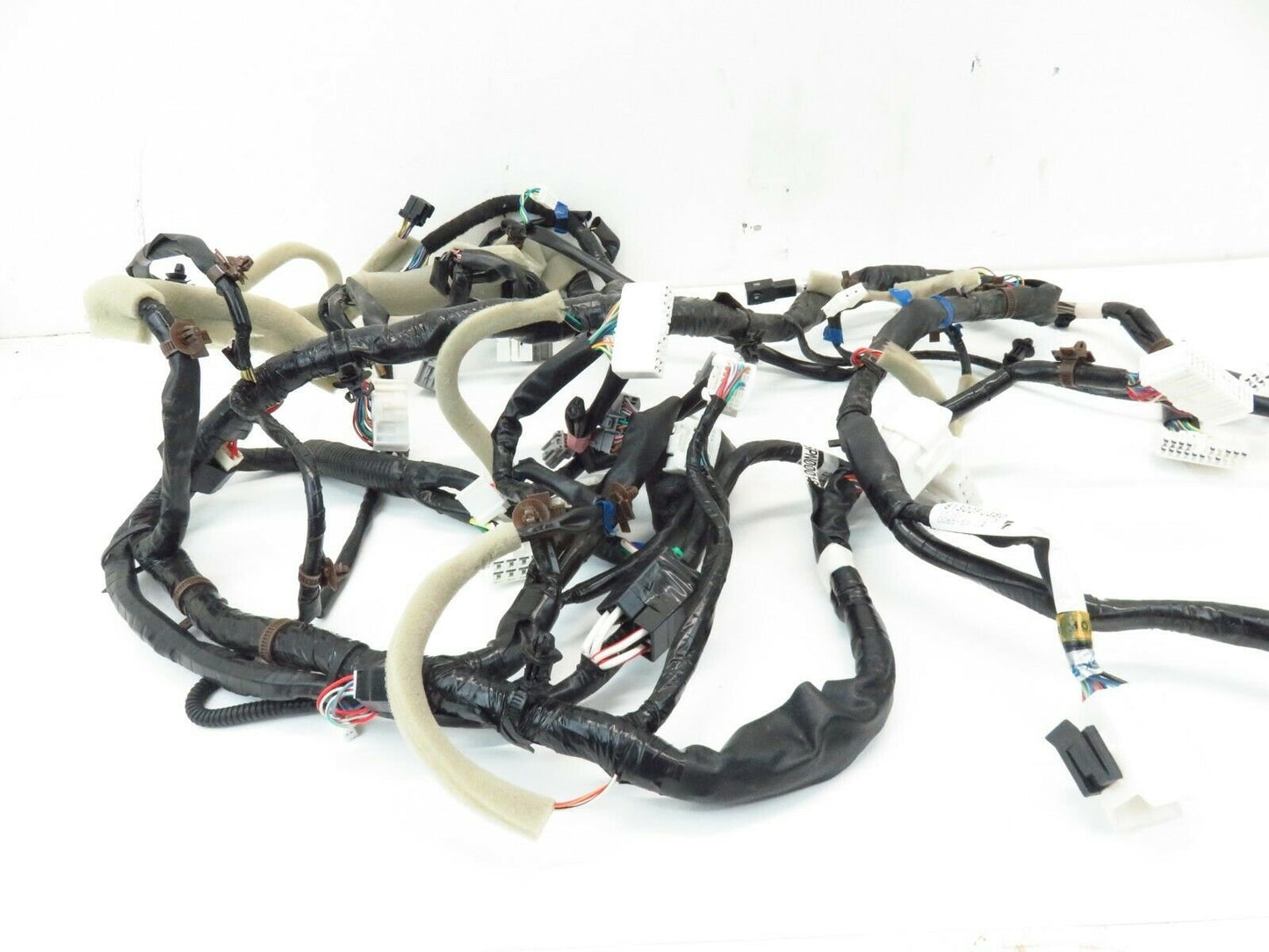 2016 Subaru Crosstrek Dash Wiring Harness 81302FJ380 Instrument Wire 16-17