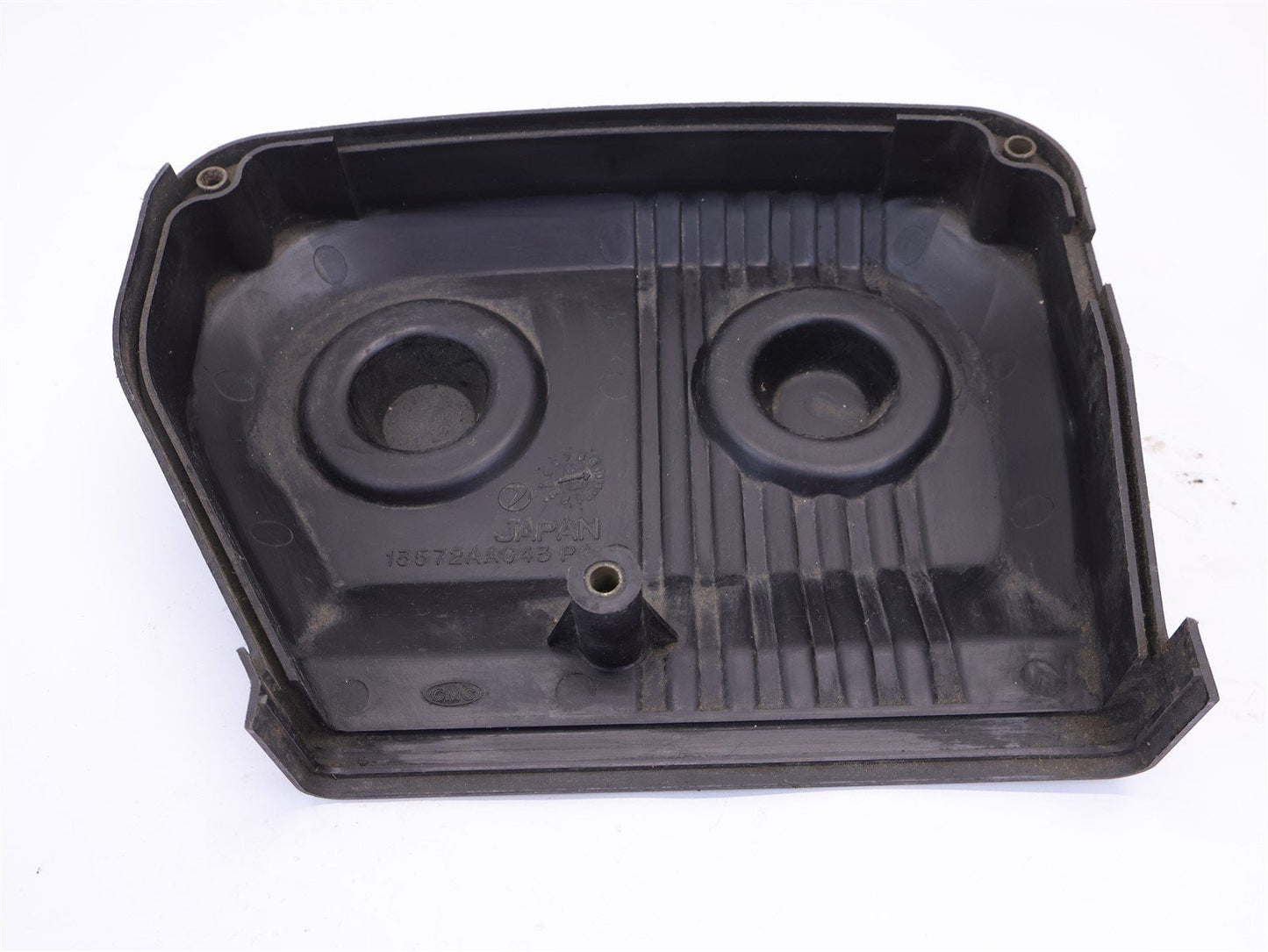 1996-1999 Subaru Legacy Engine 2.5L Timing Cover Plastic 13572AA043 Right 96-99