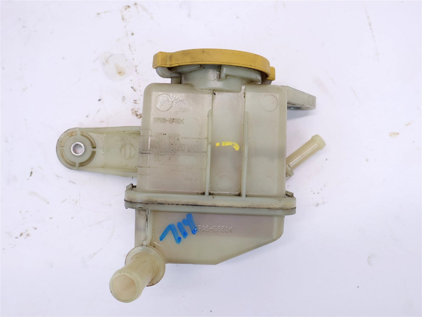 2010-2014 Subaru Legacy Outback Power Steering Reservoir Tank OEM